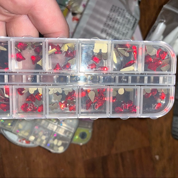 Acrylic Nail Set - Picture 13 of 16